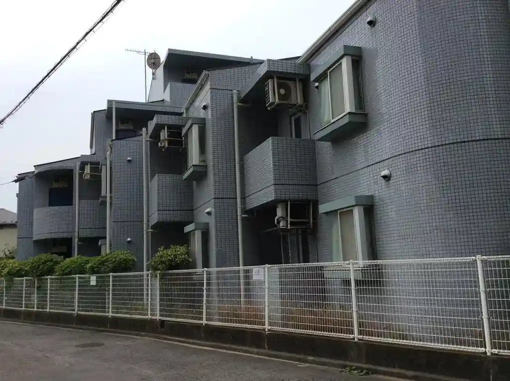 ヌイリューフ 外観