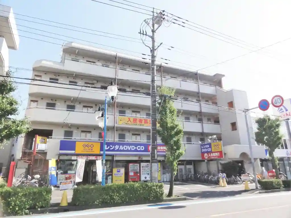 ロイヤルコート1 外観