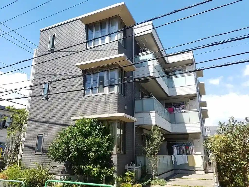 GRANDER 外観