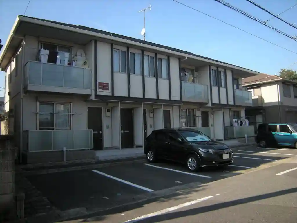 マシェリイーストB 外観