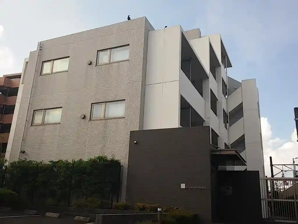 スタイリオ妙蓮寺 II 外観