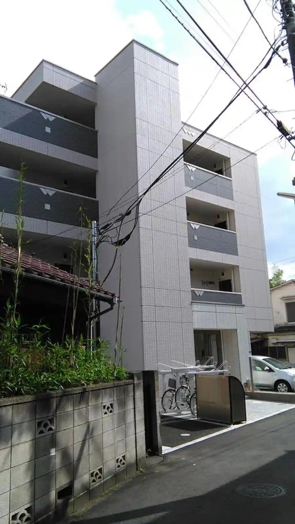 avenir 外観