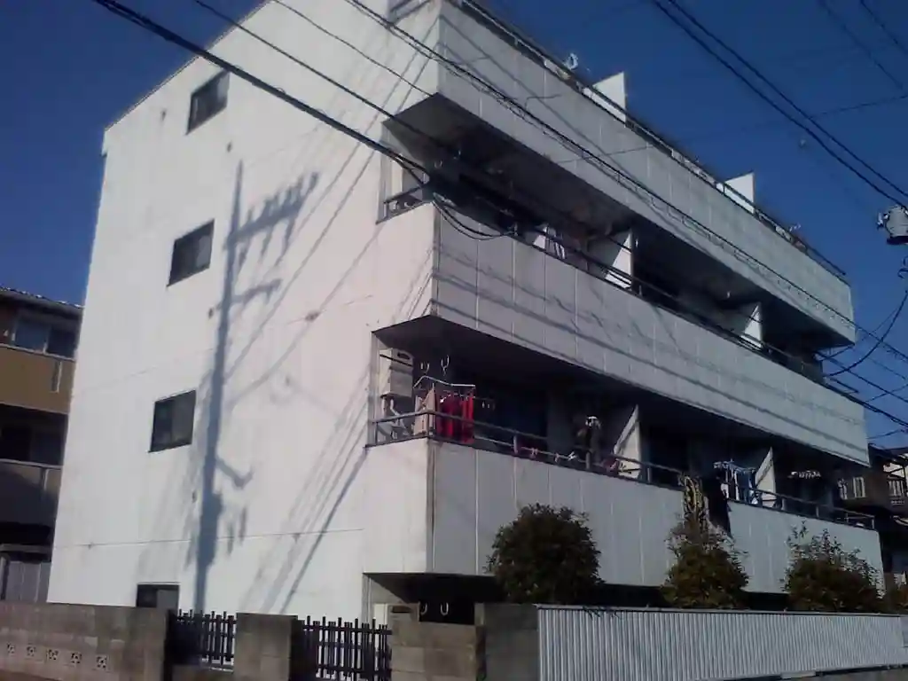 アーク林間 外観
