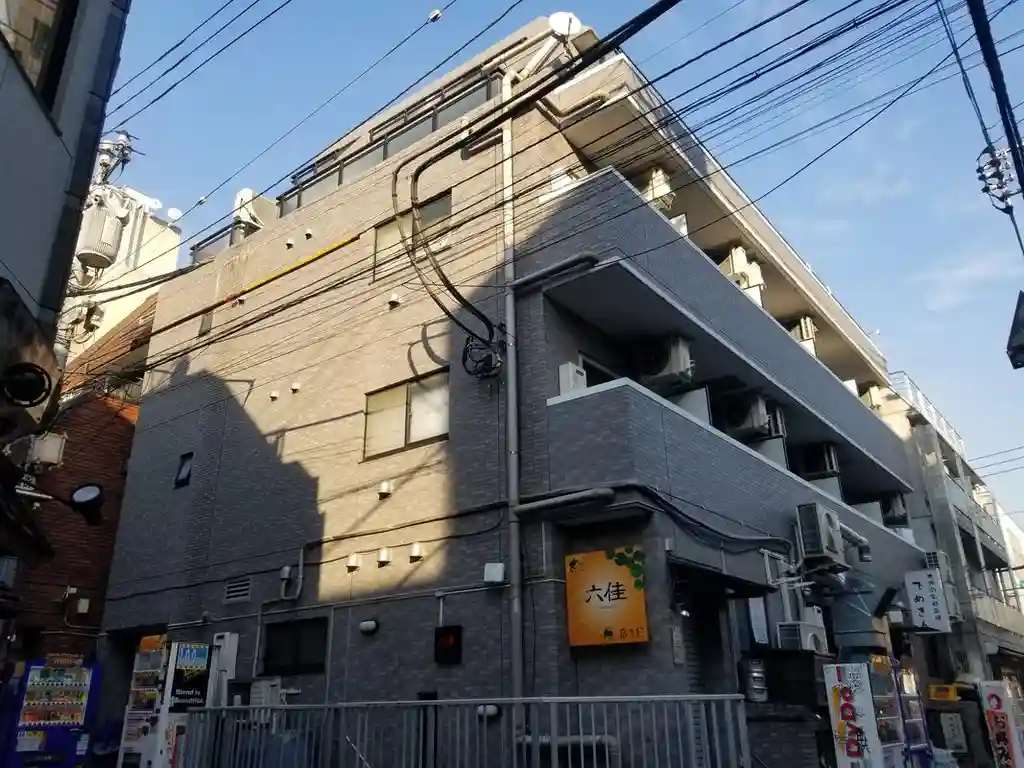 MSIプレース 外観