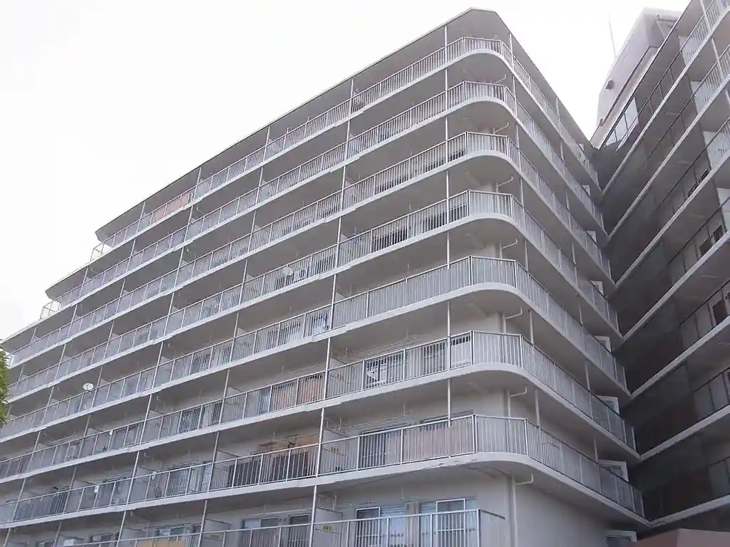 ルネ稲城 外観