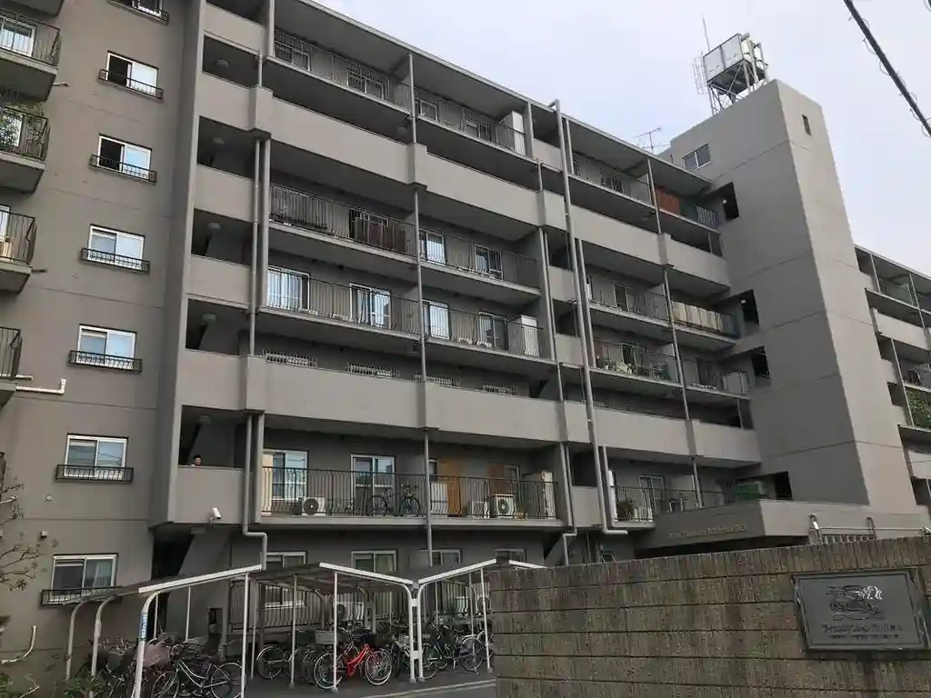 ライオンズマンション市川第3 外観