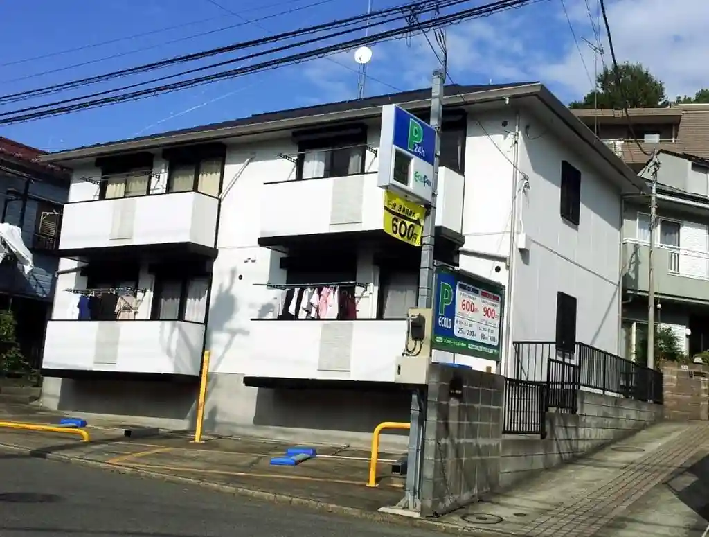 サンブライト大倉山 外観