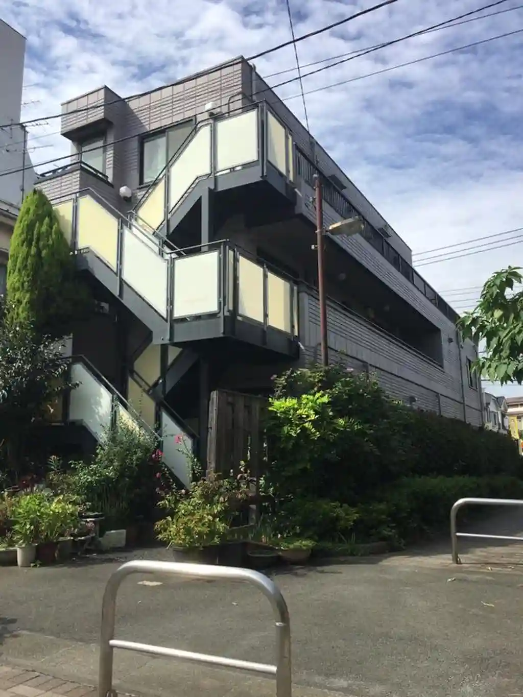 サウサリート山本 外観