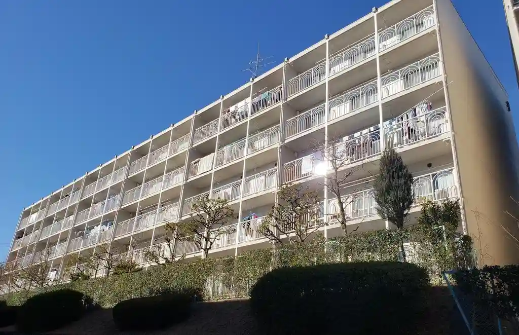 向ケ丘遊園センチュリータウン6号棟 外観