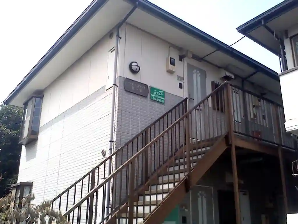 ベラカーサ泉B 外観