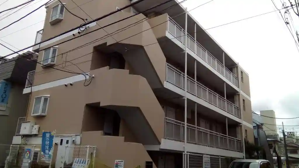 コートフジミ 外観
