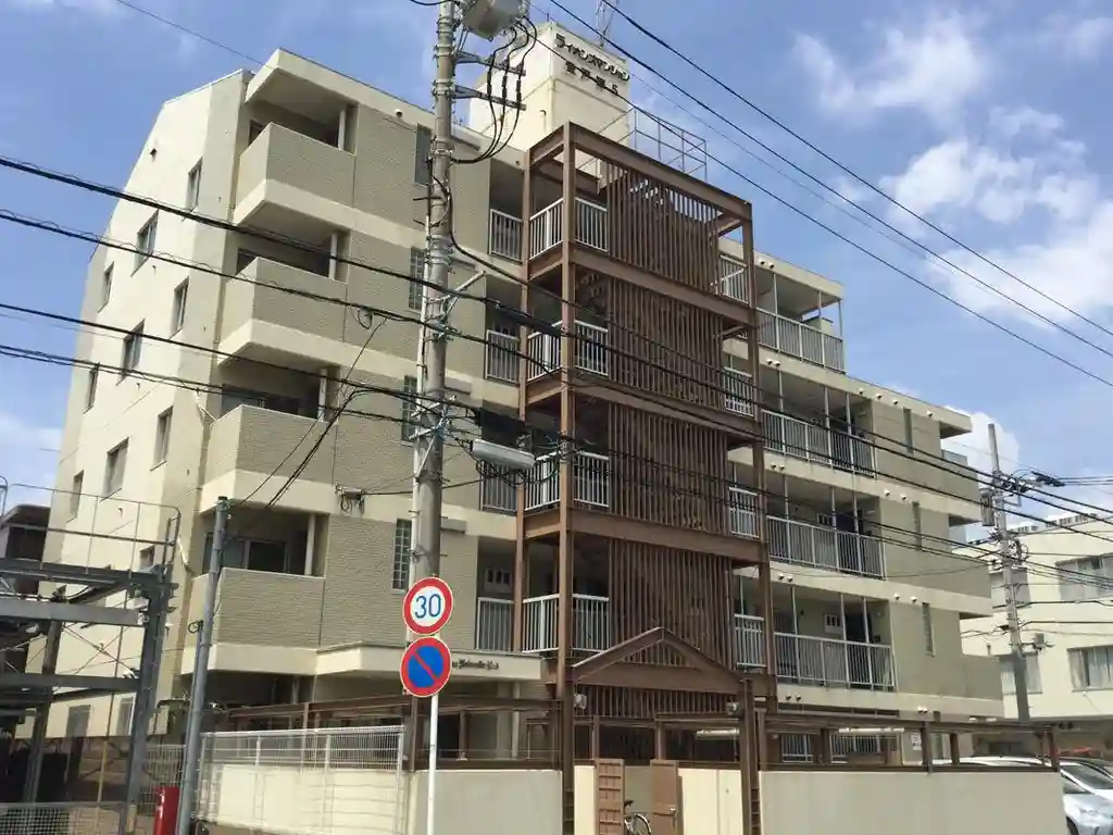 ライオンズマンション登戸第5 外観
