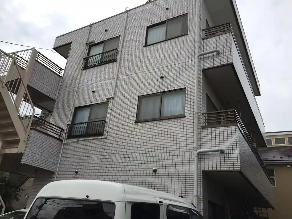 白石ビル 外観