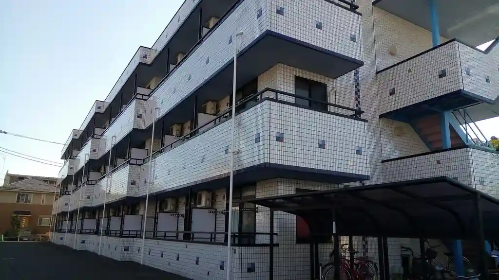 アビテ新越谷 外観