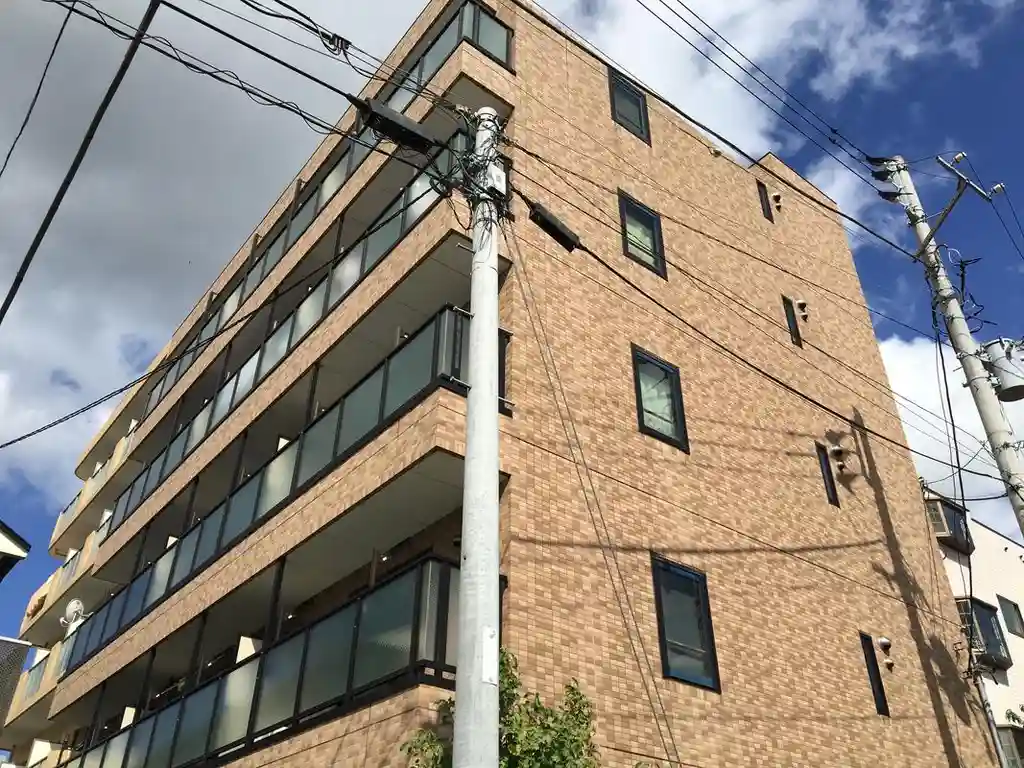 シュトラール 外観