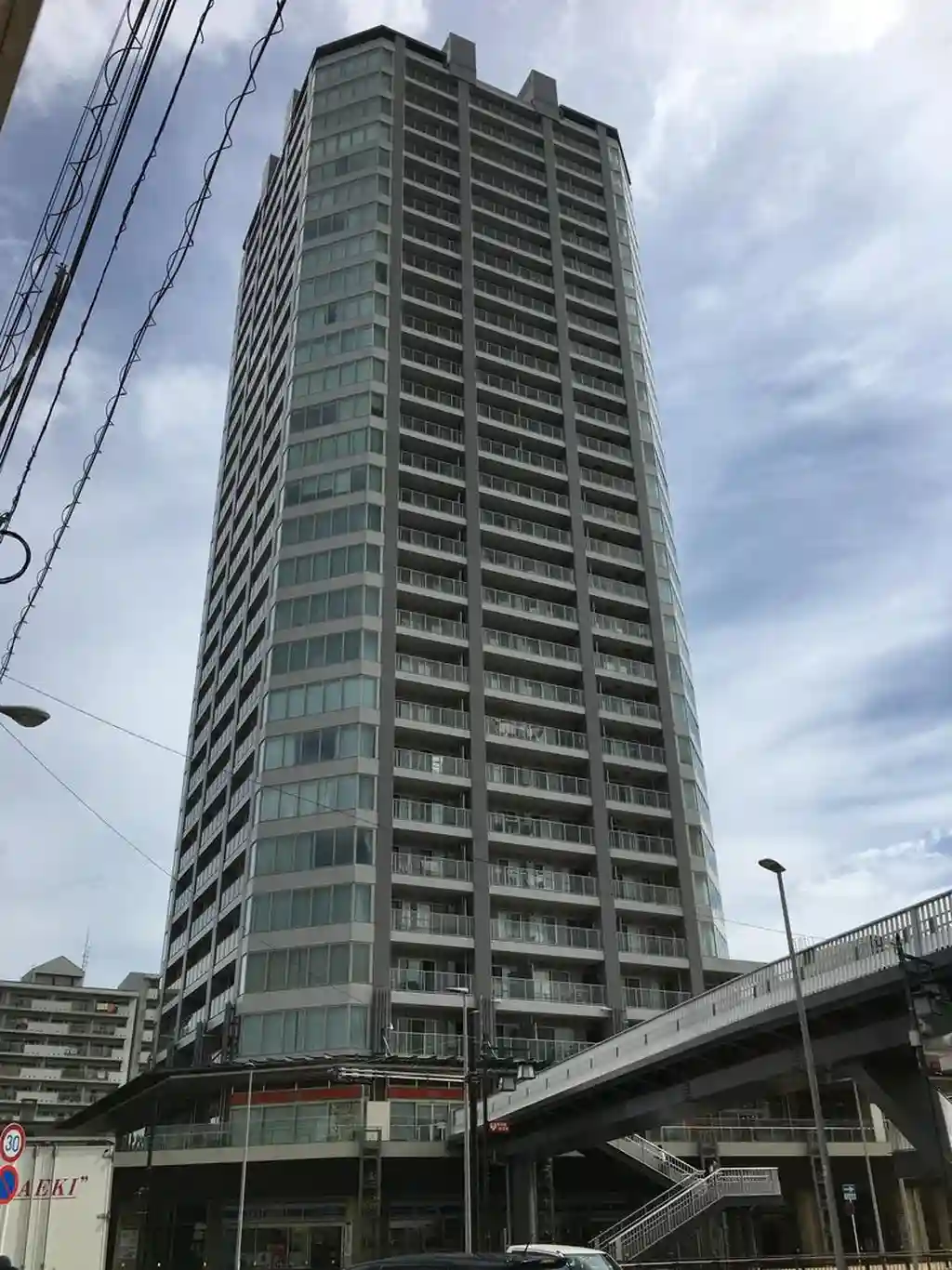 マークワンタワー長津田 外観