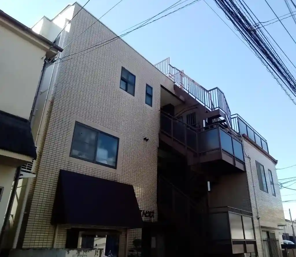 SKトピオス 外観