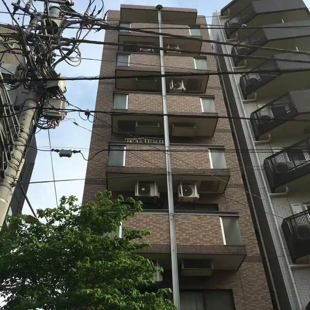 モナーク白金 外観