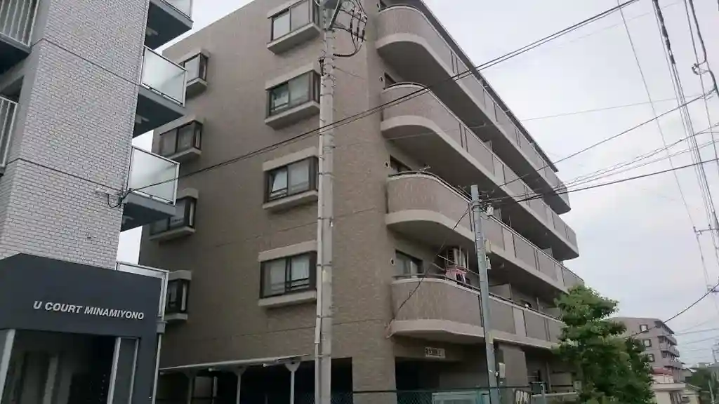 シューペリア浦和 外観