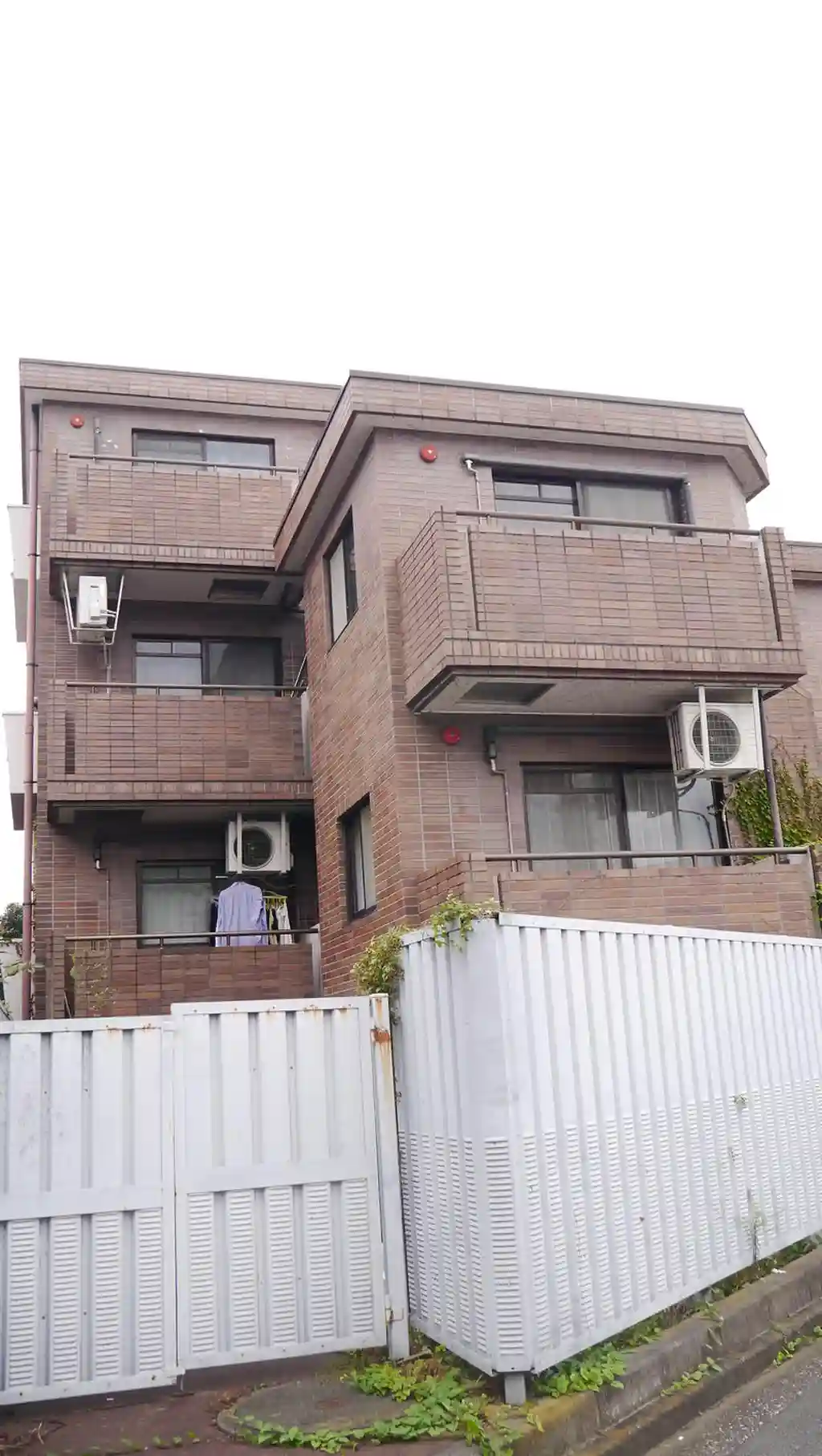 エバメゾン立川 外観