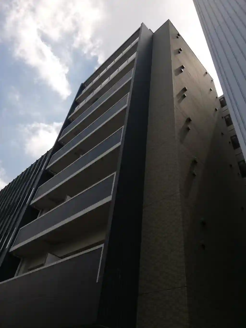 JST横浜東 外観