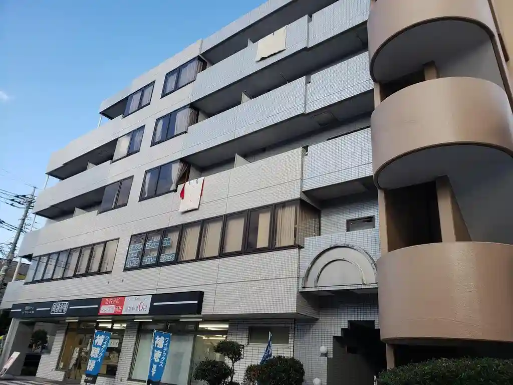 フラワーイン本郷 外観