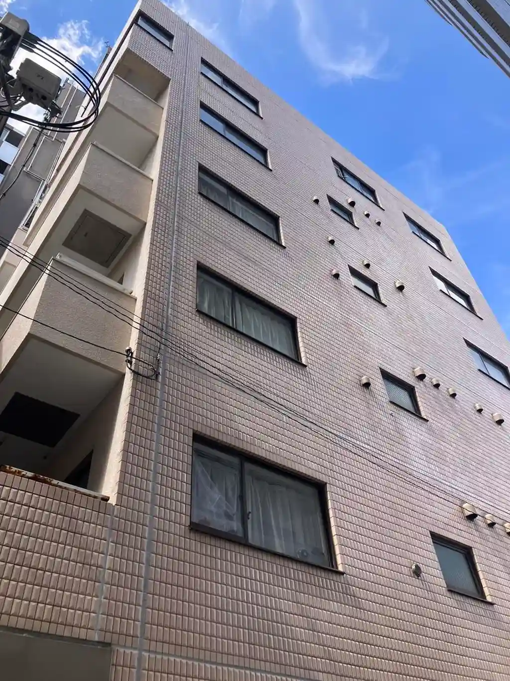 エスペランザ新宿 外観