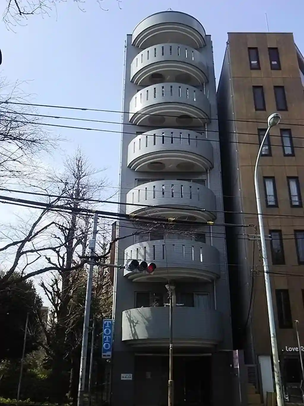 コート・ブラッサム 外観