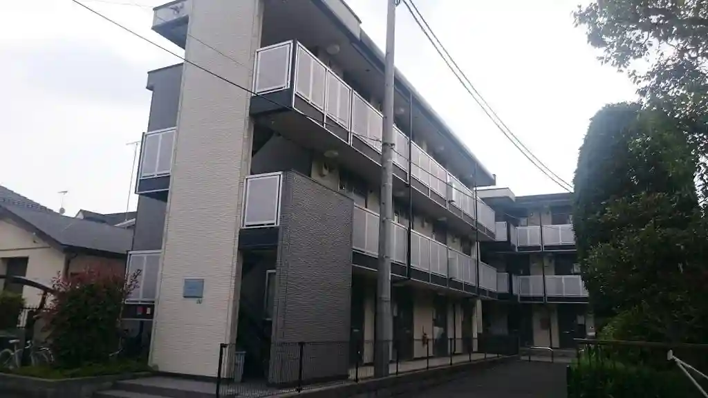レオパレスフィンエアー 外観