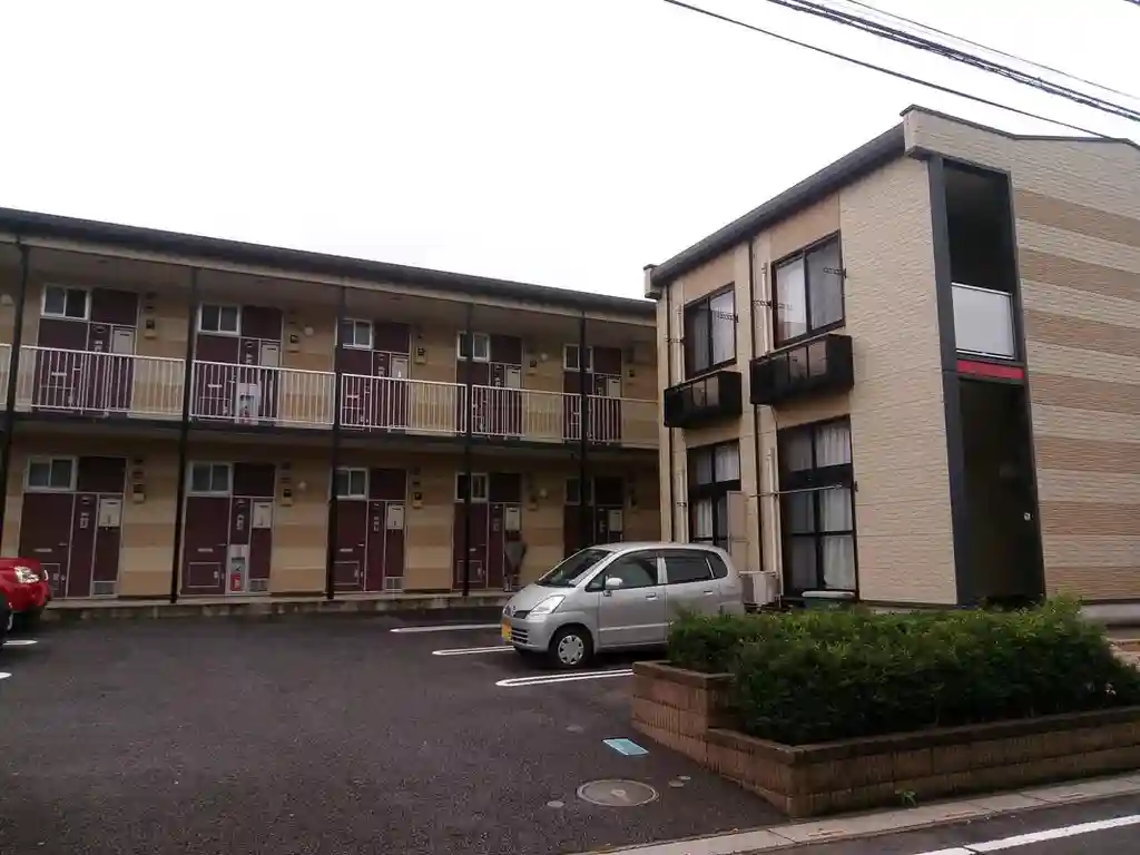 レオパレスフィットニア川口 外観
