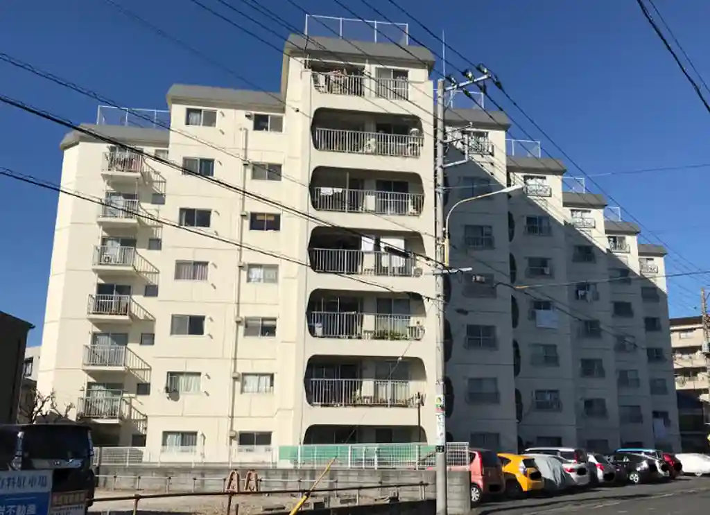 ワラビスカイハイツ 外観