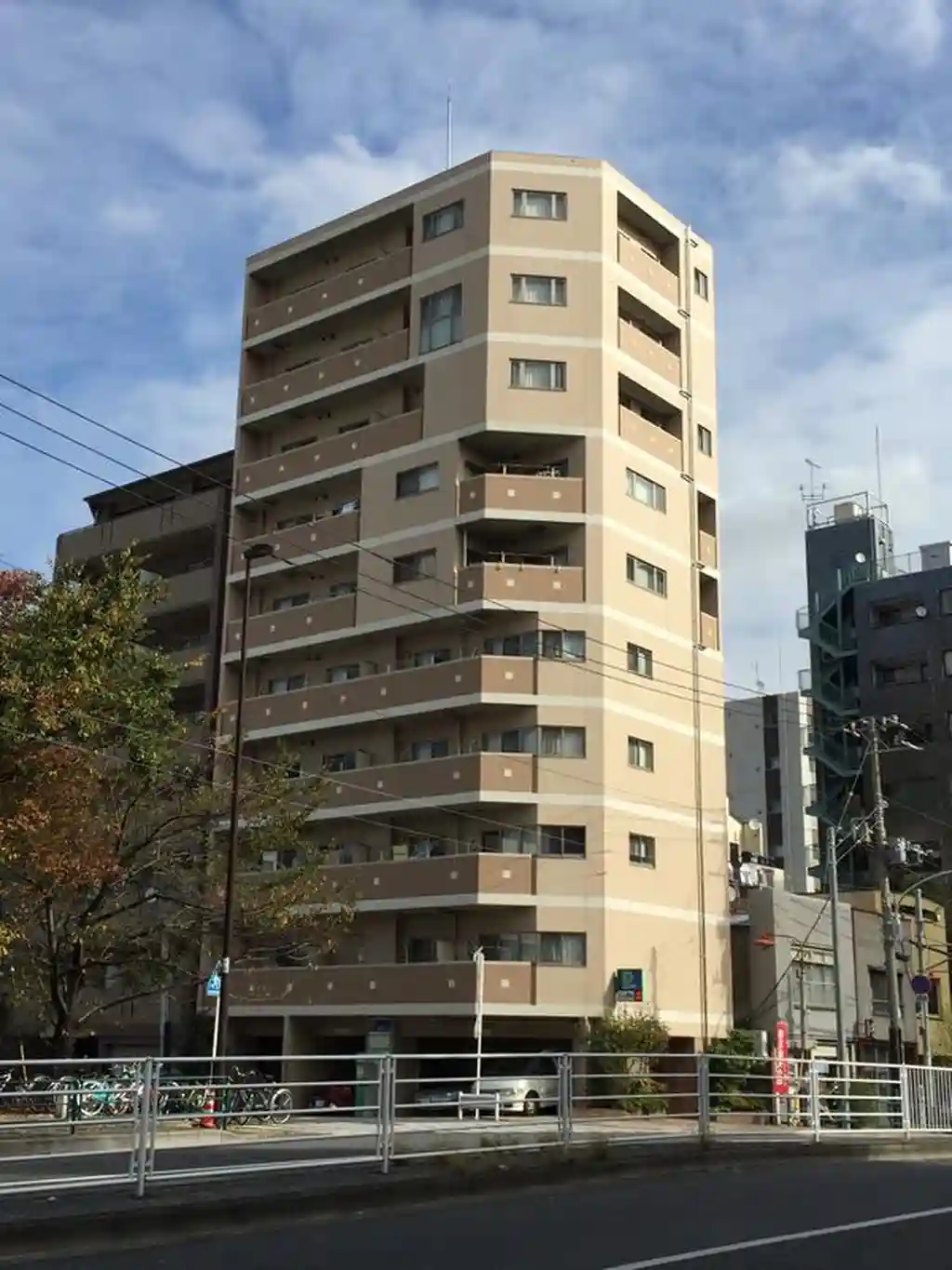 ソレアード菊川 外観