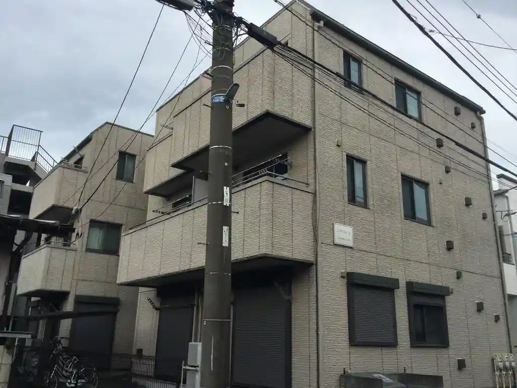 シャトウ・ドミール 外観