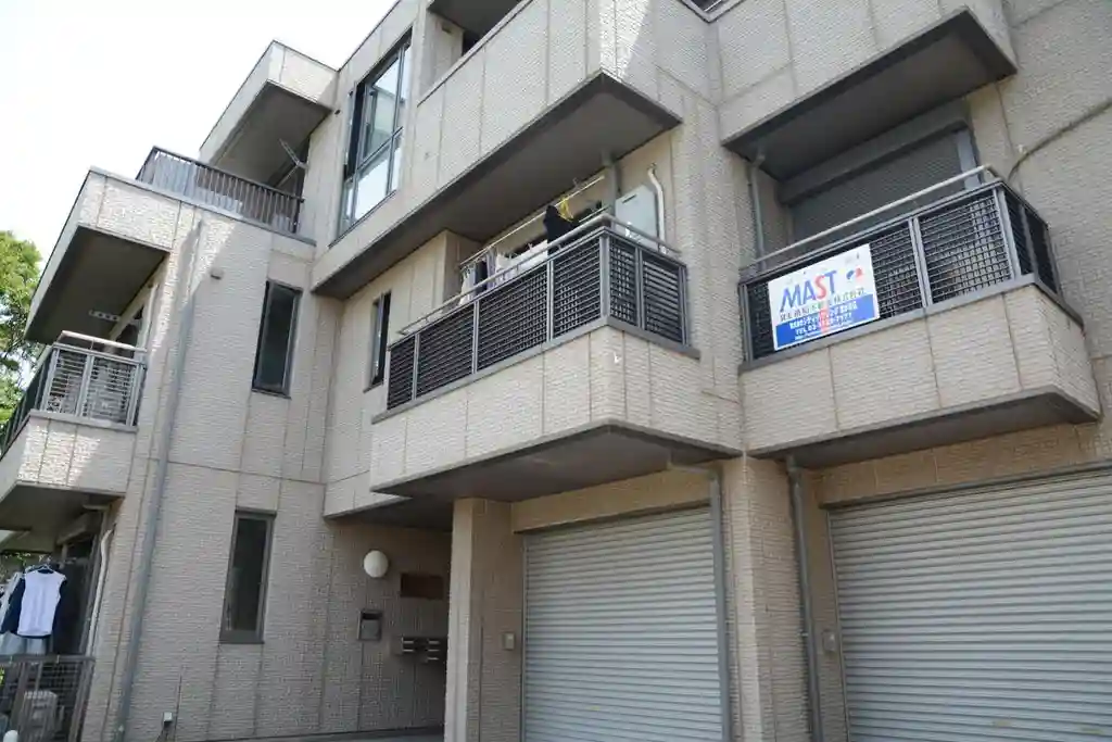 レイクサイド上池台 外観