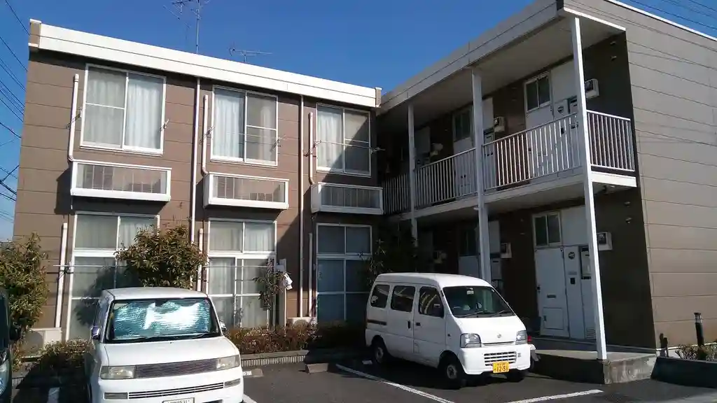 レオパレスミラクルパーク 外観