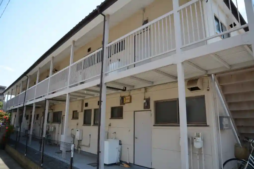 根岸スカイハイツ 外観