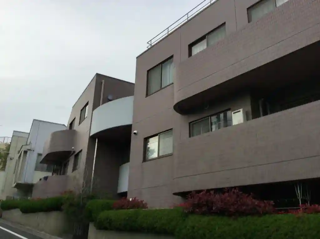 レジデンス東山 外観