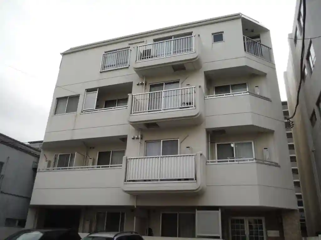 シャインプラウ 外観