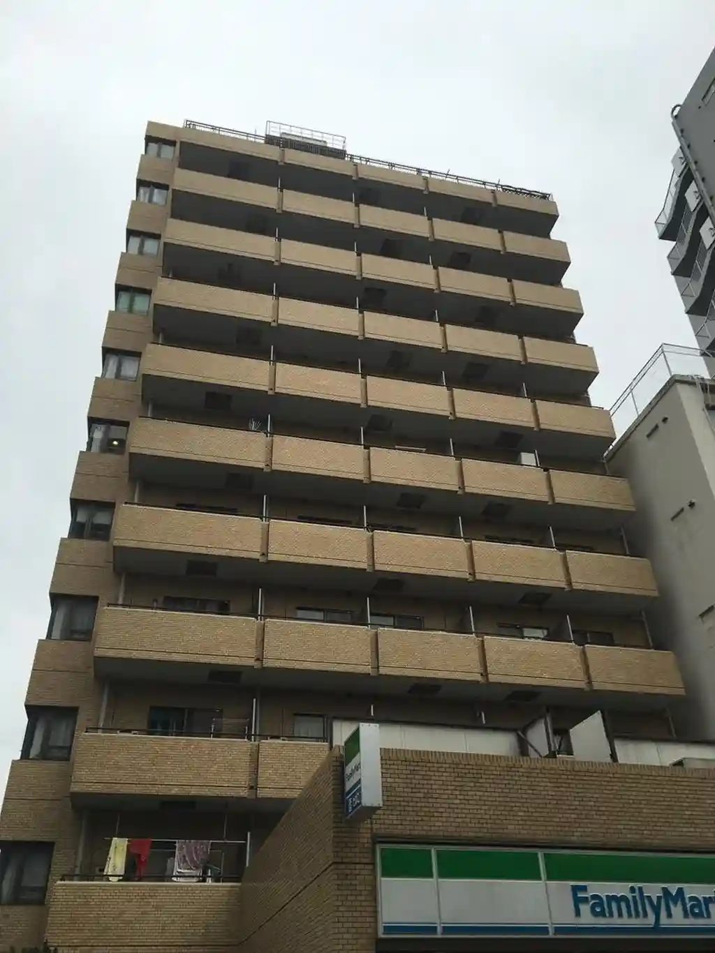 マートルコート三田 外観