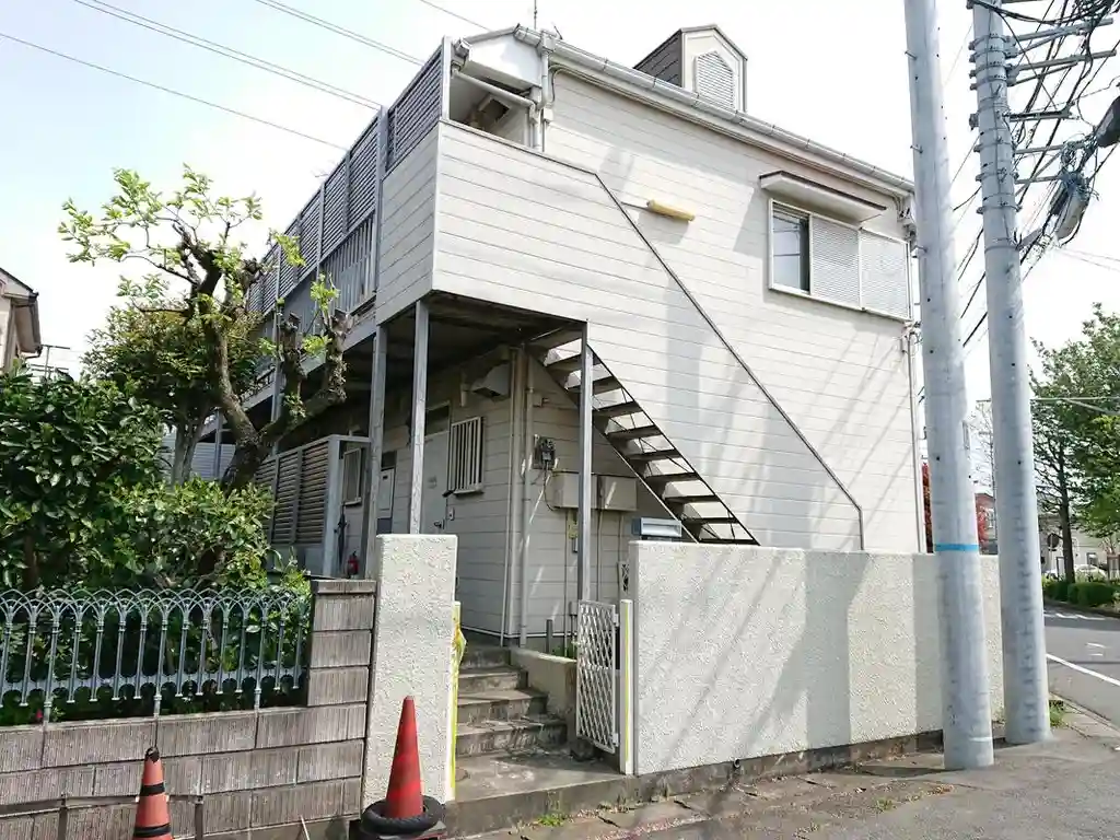 コーポサンクレール 外観