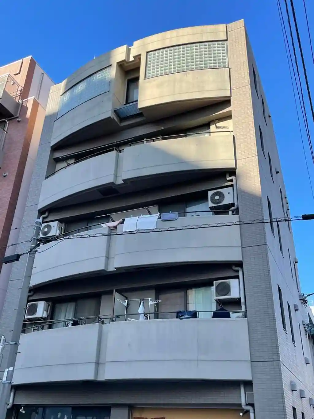 五月女ビル 外観
