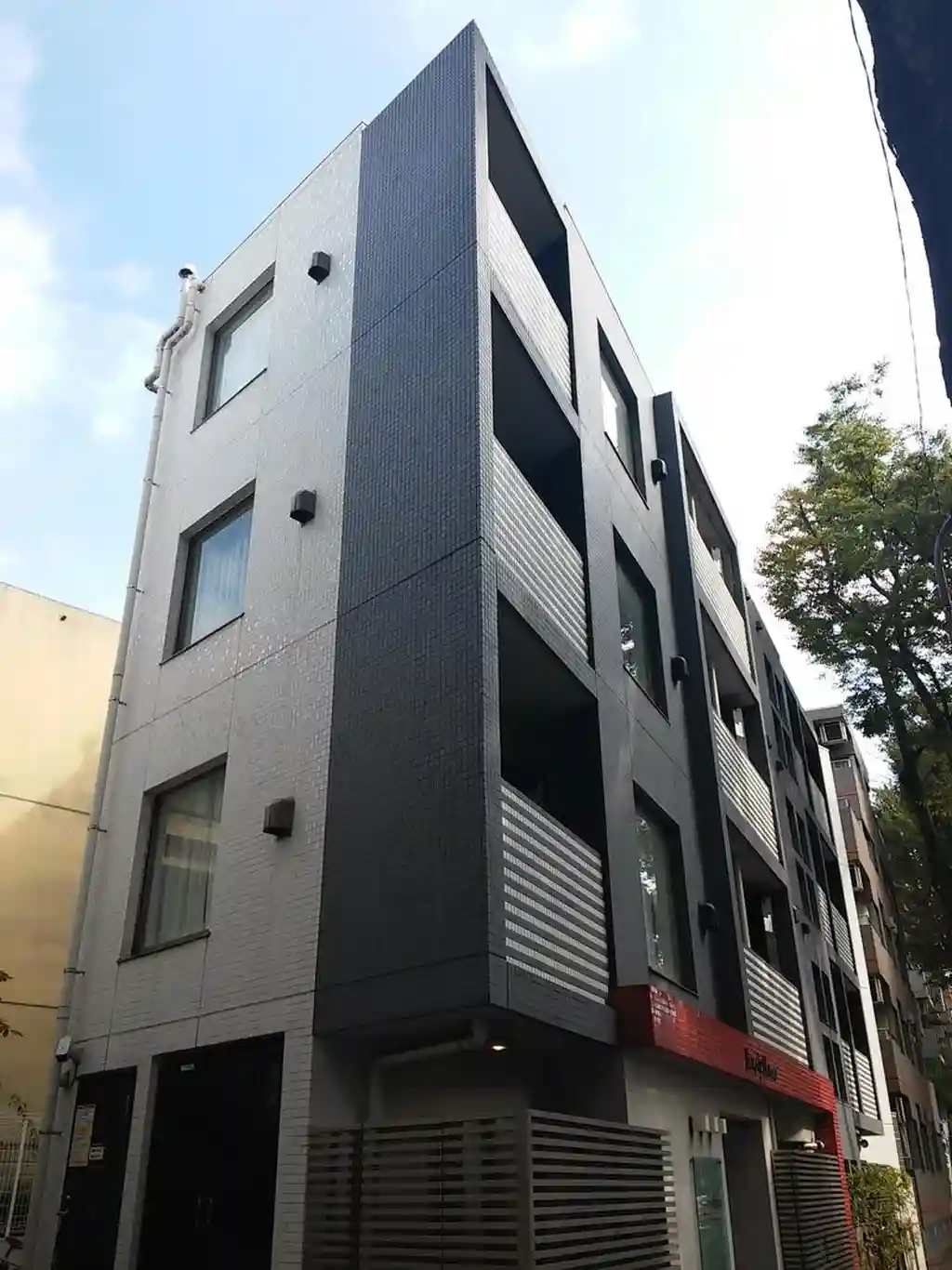 ビバリーホームズ千歳烏山 外観