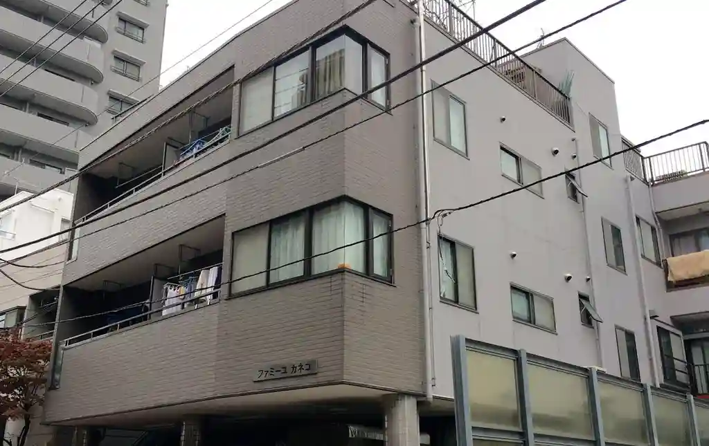 ファミーユカネコ 外観