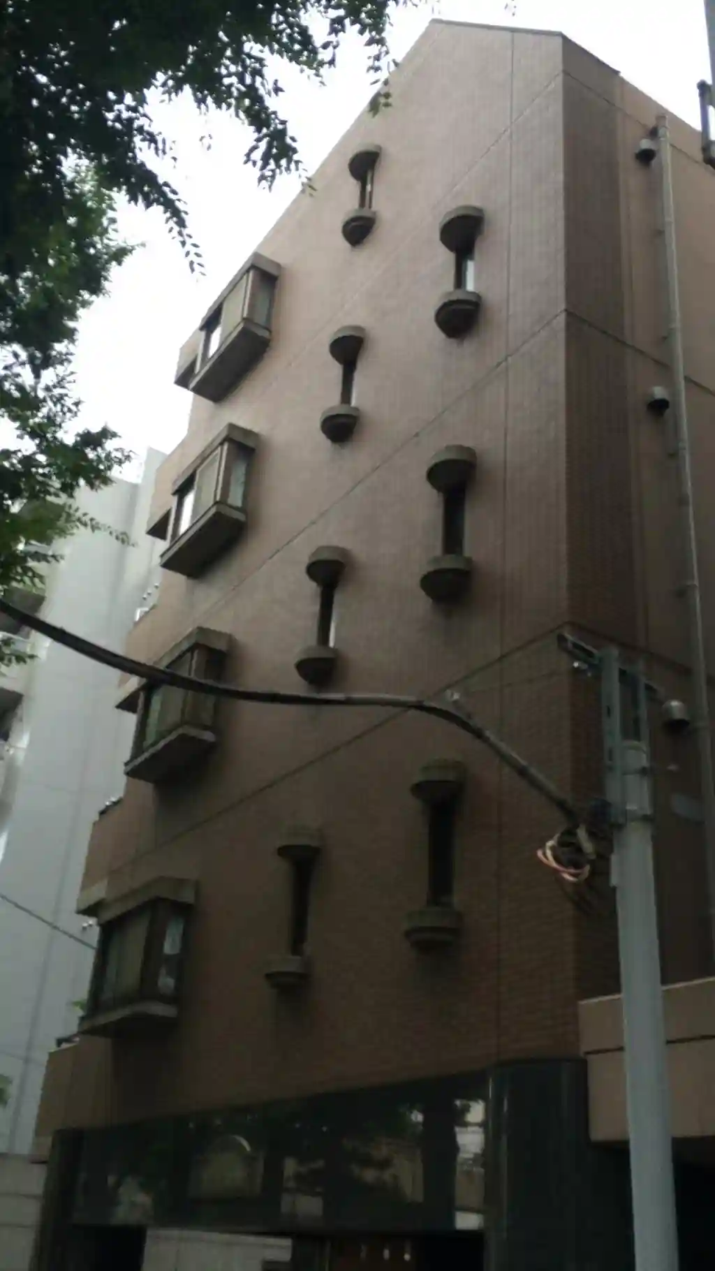 セヴェル方南町 外観