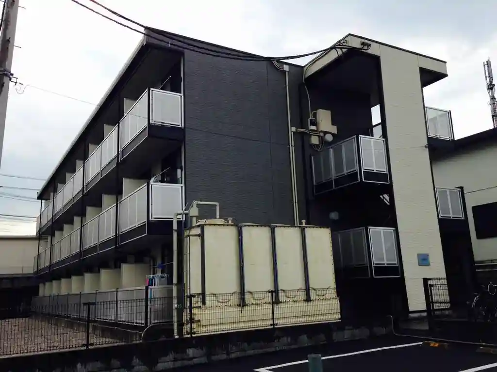 レオパレスOOHARA 外観