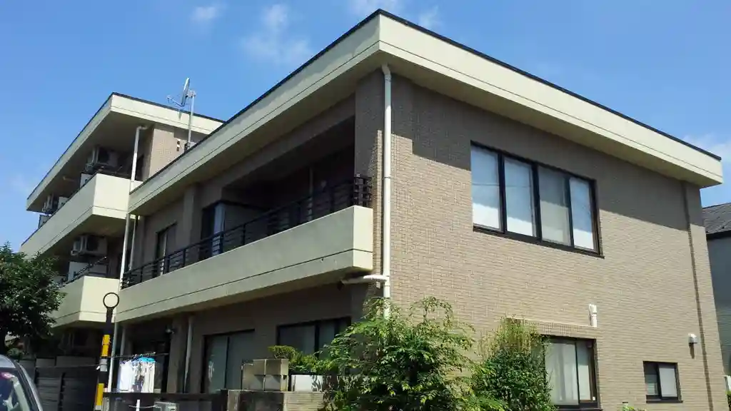 パーシモン 外観