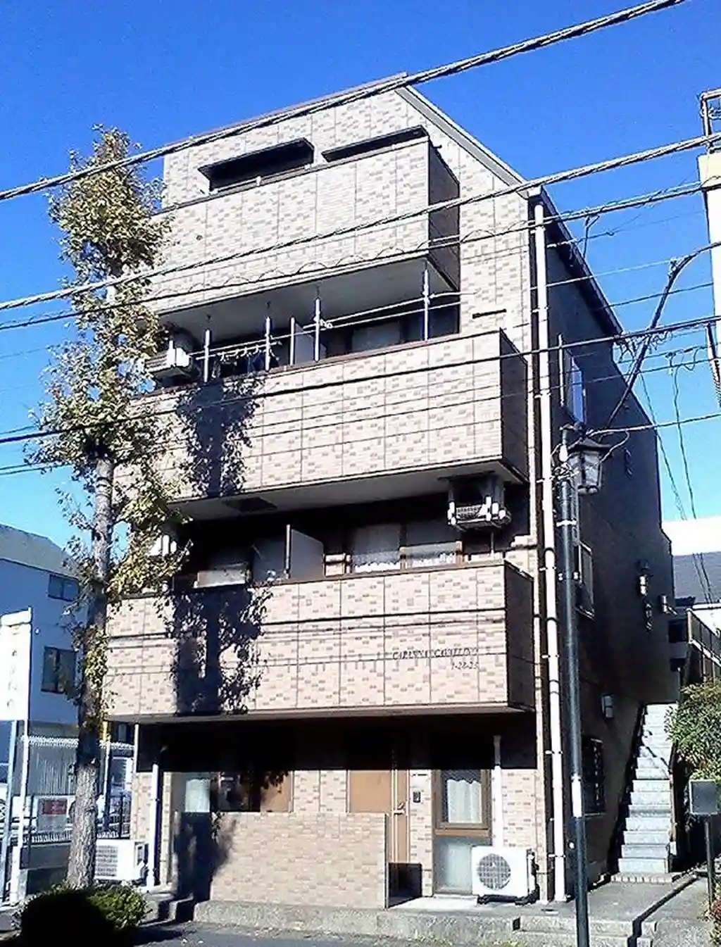 CAPANNACAVALLINO 外観