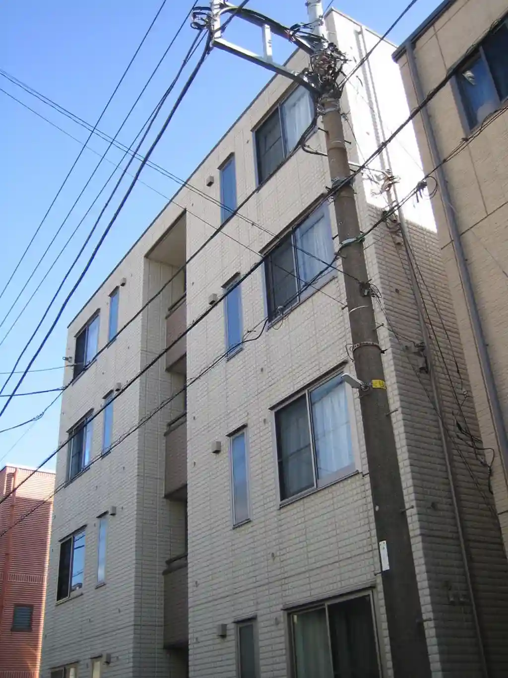 山王メゾン紅梅 外観
