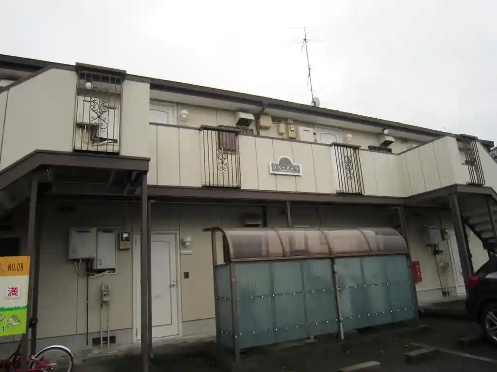 リバーハイツ 外観