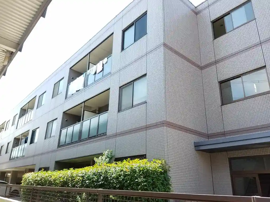 シャトーコスモス 外観